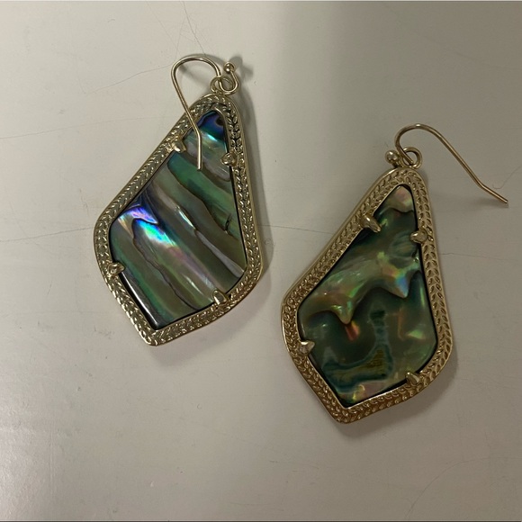 Kendra Scott Alex Drop Earrings in Abalone Shell - Picture 3 of 6